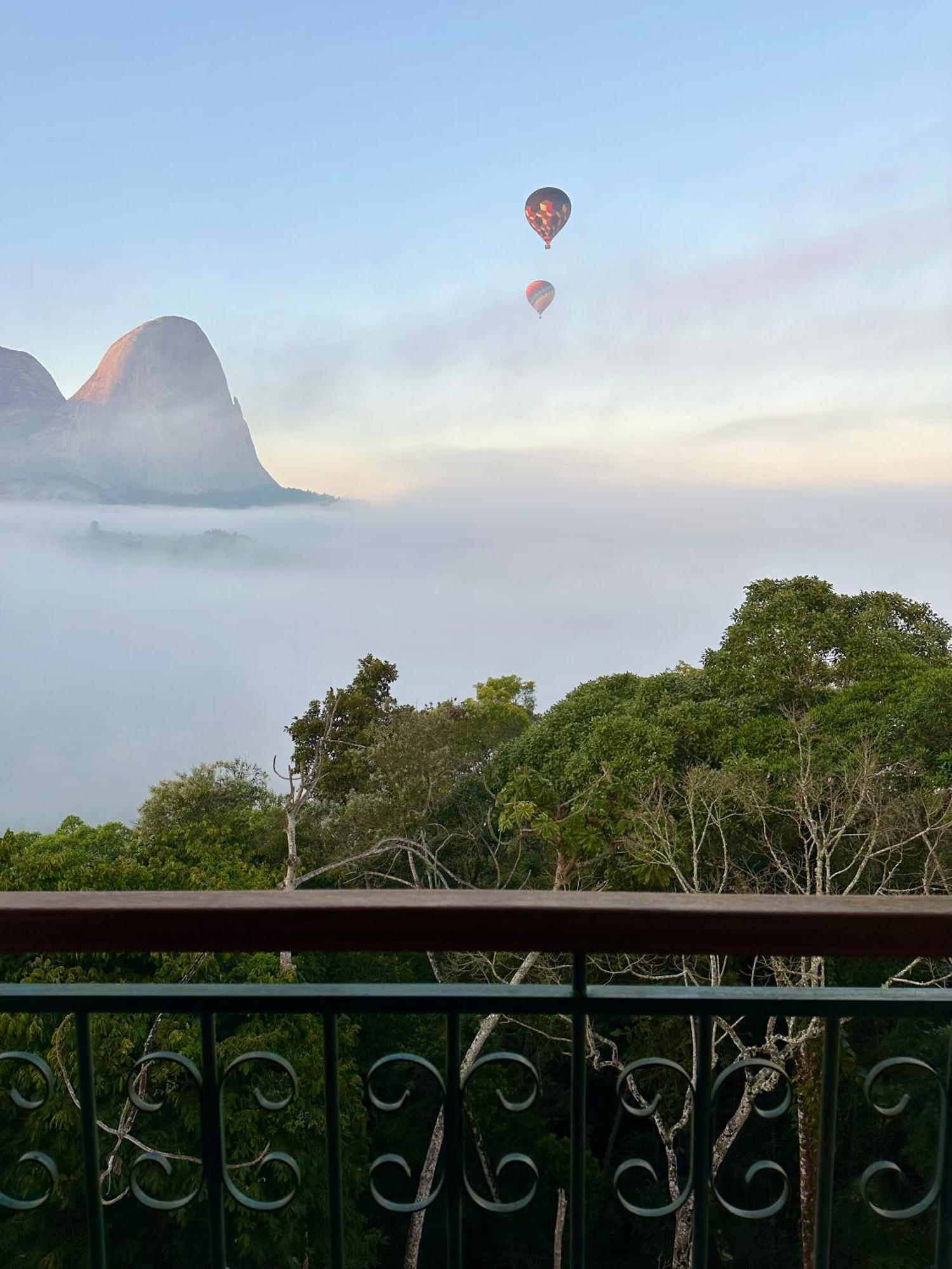 Suite Vista Azul - Frente Para Pedra Azul เปดราอาซุล ภายนอก รูปภาพ